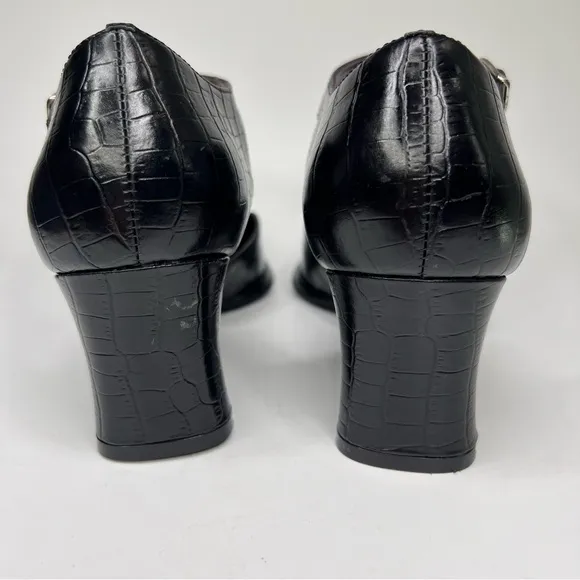 Jones Wear Classic Mary Jane Pumps Black Crocodile Embossed Leather Bloc…