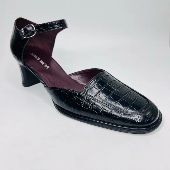 Jones Wear Classic Mary Jane Pumps Black Crocodile Embossed Leather Bloc…