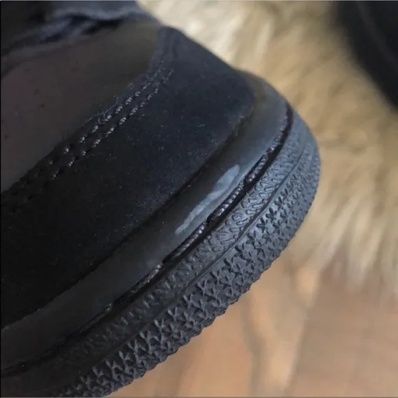 Jordan Fadeaway Black Sneakers Boys 6.5Y