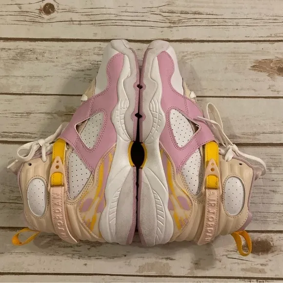Jordan Kids Air Jordan 8 Retro &quot;Arctic Punch&quot; Sneakers Size 5 Youth