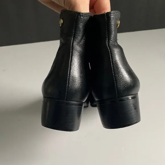 Jorge Bischof leather ankle boots size 7