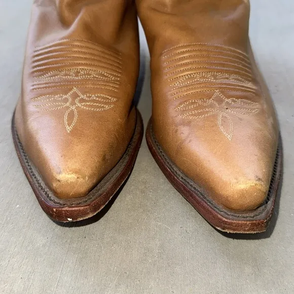 JUSTIN LEATHER COWBOY BOOTS Tan Size 9 Woman’s Pointed Toe with Pull Tabs