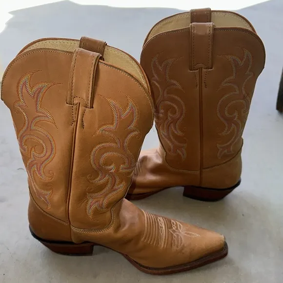 JUSTIN LEATHER COWBOY BOOTS Tan Size 9 Woman’s Pointed Toe with Pull Tabs