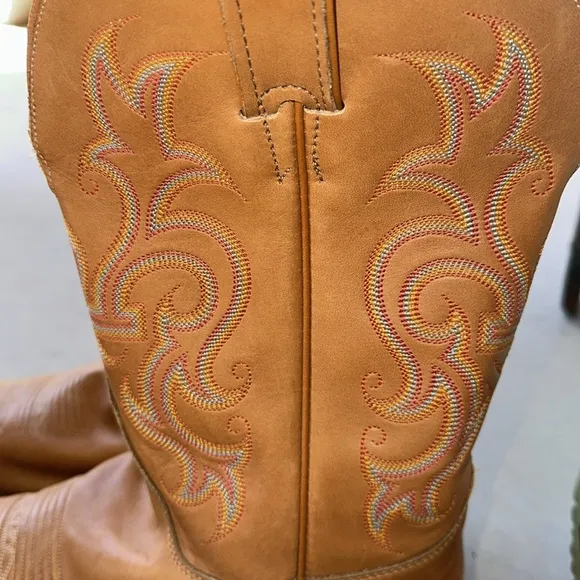 JUSTIN LEATHER COWBOY BOOTS Tan Size 9 Woman’s Pointed Toe with Pull Tabs