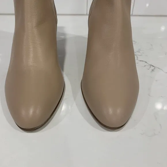 Kahmune | Mila Boots Chelsea Leather Ankle Pull On Almond Toe- Size 8 39