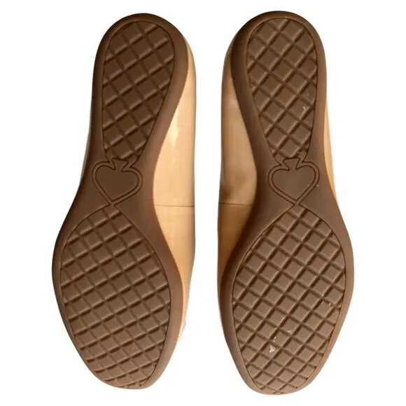 KATE SPADE NEW YORK Beige Gold Toned Pauly Slip On Leather Ballet Flats, US8