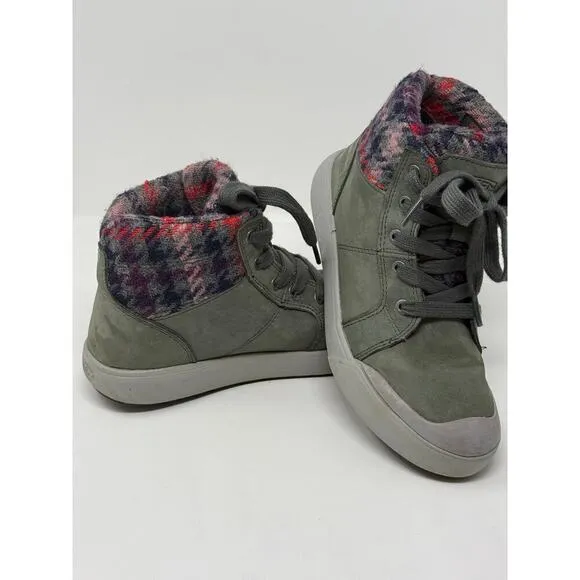 KEEN Damen Elena Pewter Boots Women’s 7
