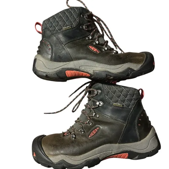 Keen Revel III Waterproof Black Leather 6 Eye Hiking Boots Women’s Size 9.5 M.
