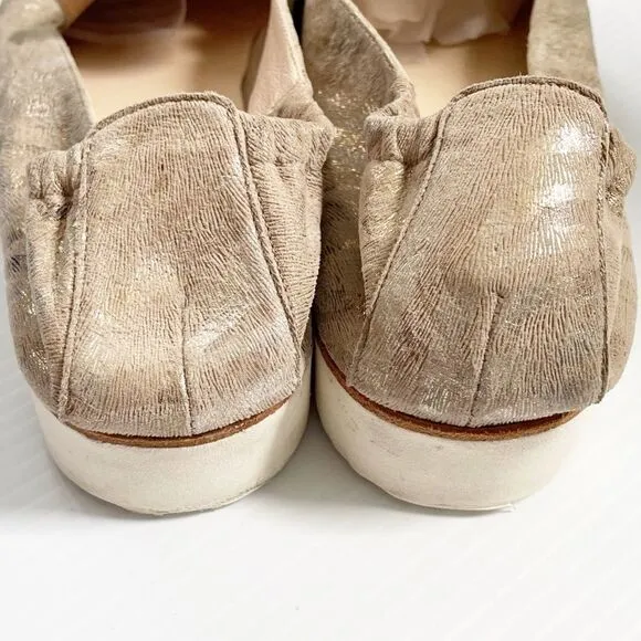 Kennel &amp; Schmenger Metallic Gold Tan Animal Stripe Slip On Flats Size 6.5