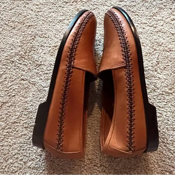 Kenneth Cole Men’s Size 10 D Leather Slip On Loafers in Cognac Brown