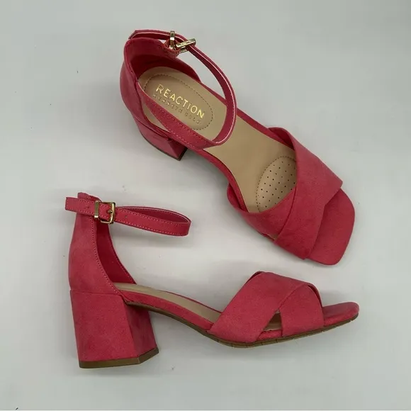 KENNETH COLE REACTION Mix X-Band Block Heel Dress Sandals in light coral size 6M