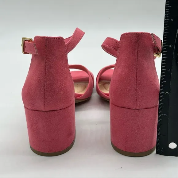 KENNETH COLE REACTION Mix X-Band Block Heel Dress Sandals in light coral size 6M