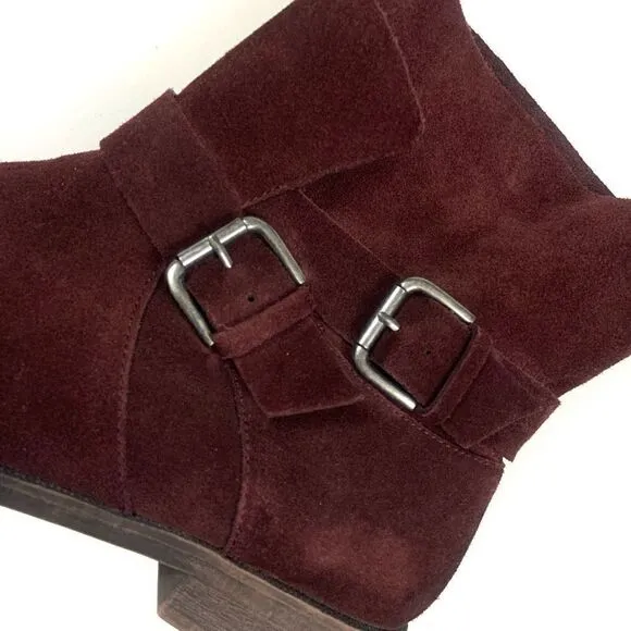 KENNETH COLE Suede Pull On Boots