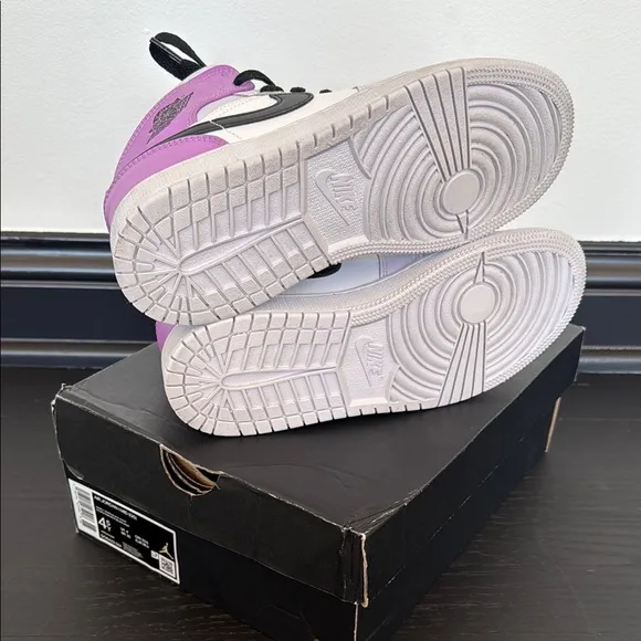 Kids' Nike Air Jordan mid Purple and White Sneakers size 4.5