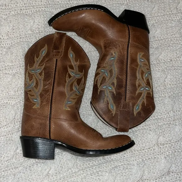 Kids Old West Cowboy Boots Excellent Condition size: 1.5/2