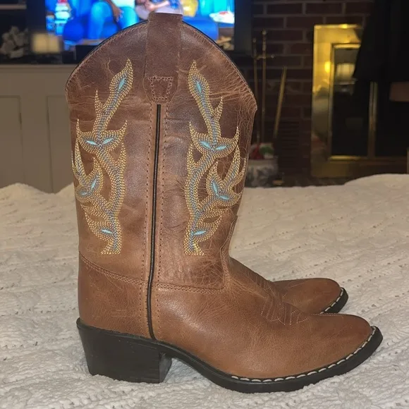Kids Old West Cowboy Boots Excellent Condition size: 1.5/2