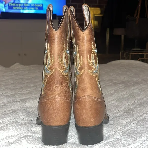 Kids Old West Cowboy Boots Excellent Condition size: 1.5/2