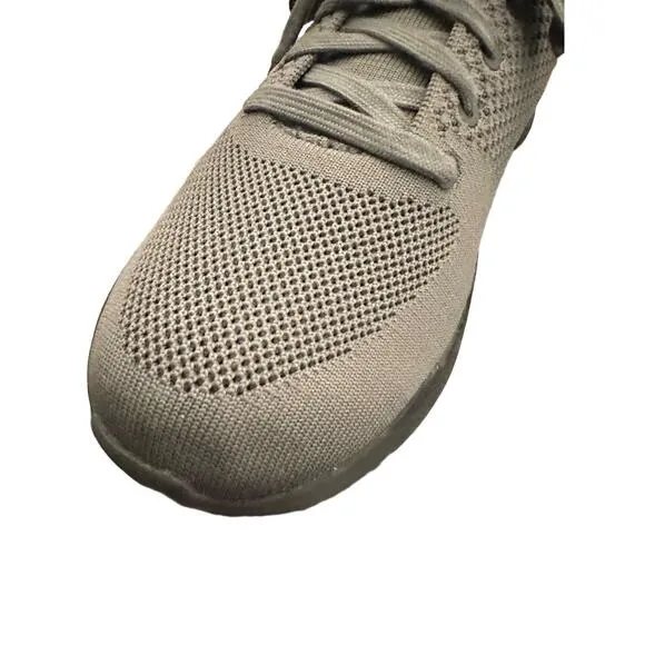 Kizik Sneakers Mens Size 10.5 Wide Woman 12Wide Charcoal Grey Kizik Sole Vietnam