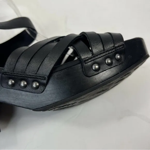 Kork-Ease Black Berryessa Black Leather Sandals size 11