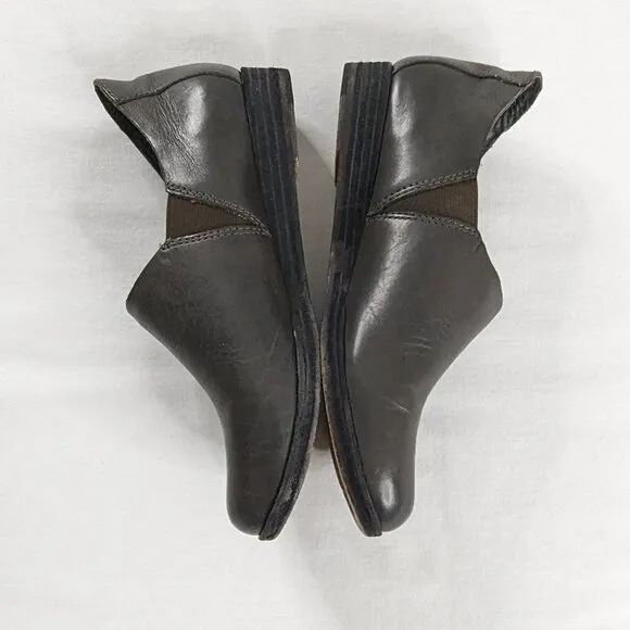 Kork Ease Cecelia Charcoal Gray Metallic Slip On Clogs