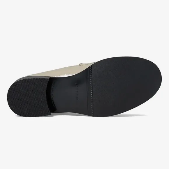 La Canadienne Dominic Loafers in Taupe Patent