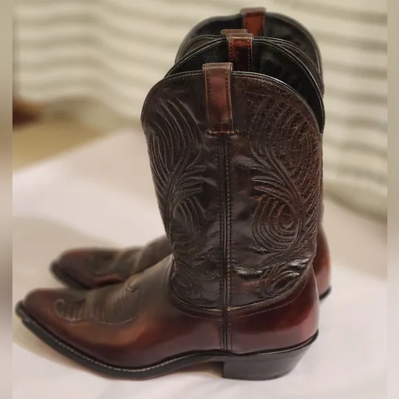 Laredo Men's cowboy boots leather dark  11.5 EE Made in USA