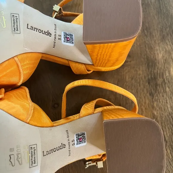 LARROUDE SELENA sandals. 5.5