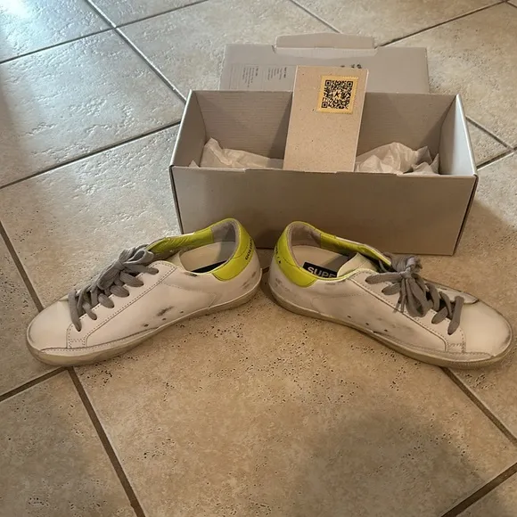 Like new EUC Golden Goose Sneakers size 35