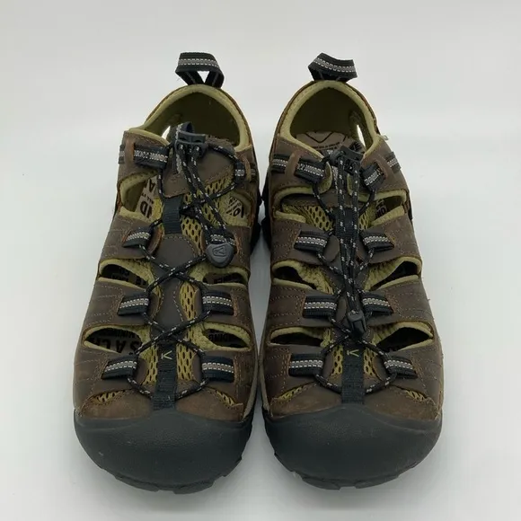 Like New Keen Sandals men’s size 10