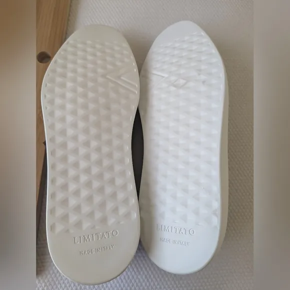 Limitato Men's shoes sneakers made in  italy  size 11.