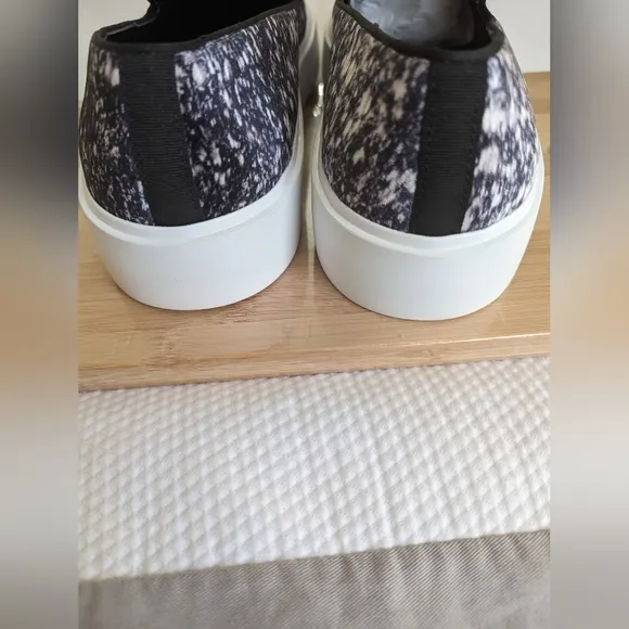 Limitato Men's shoes sneakers made in  italy  size 11.