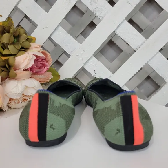 Limited Edition Rothy's Olive Camo Round Toe Loafers Size 7.5