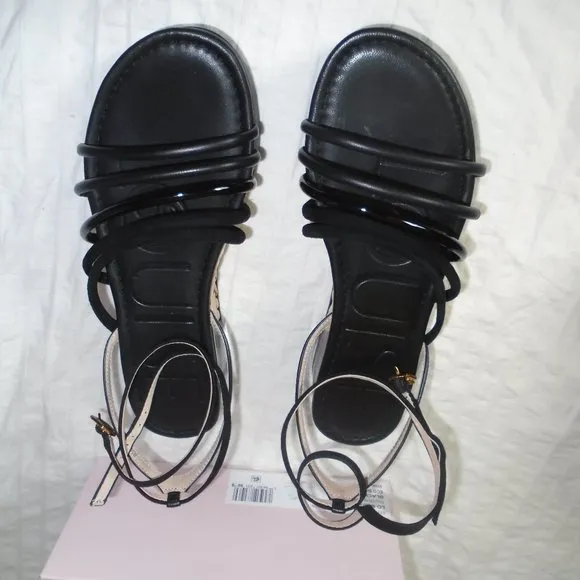 LOUISE ETCIE BLACK STRAPPY SANDALS SHOES SIZE 8 1/2 MSRP $119.00 BRAND NEW