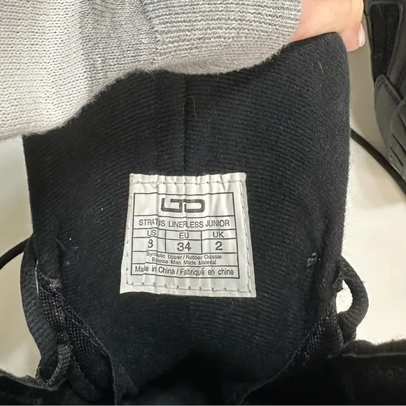 LTD Youth Snowboarding Boots. All Black