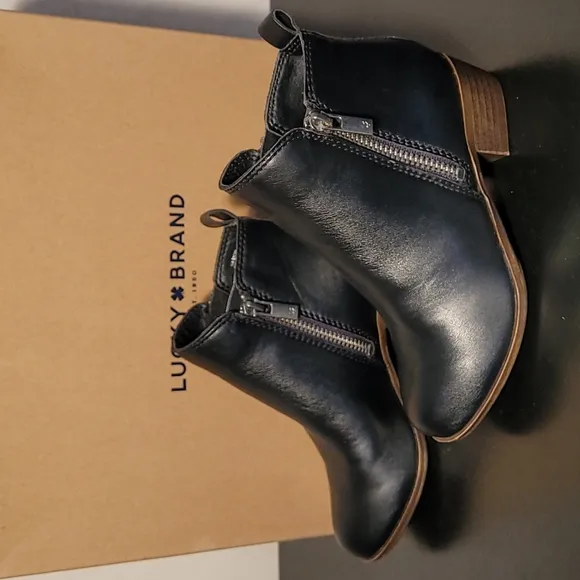 Lucky Brand Basel Black Leather Ankle Boots Girls Size 11M