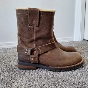 Luxe de Leon Santo Harness Brown Oiled Leather Shearling Pull On Boots 8.5 Mens