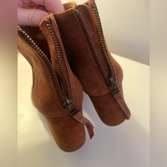Madewell Jillian Heel Boots Suede Brown Maple Syrup Size 7.5 Women's