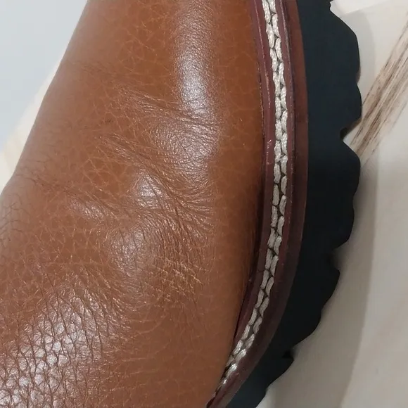 Madewell The Citywalk Lug Sole Chelsea Boots Size 7.5 Brown Leather Pull On