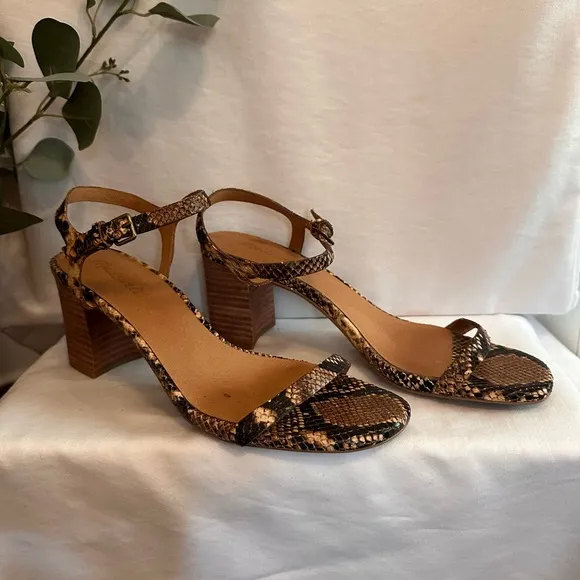 Madewell | The Hollie | ankle strap | snake embossed | block heel | 9 | sandals