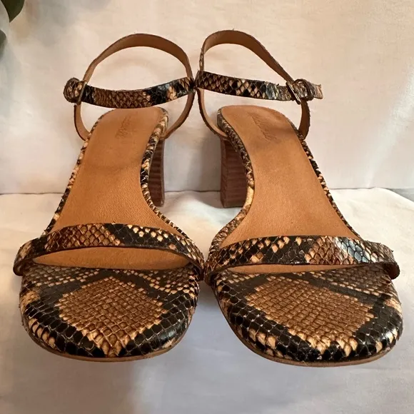 Madewell | The Hollie | ankle strap | snake embossed | block heel | 9 | sandals