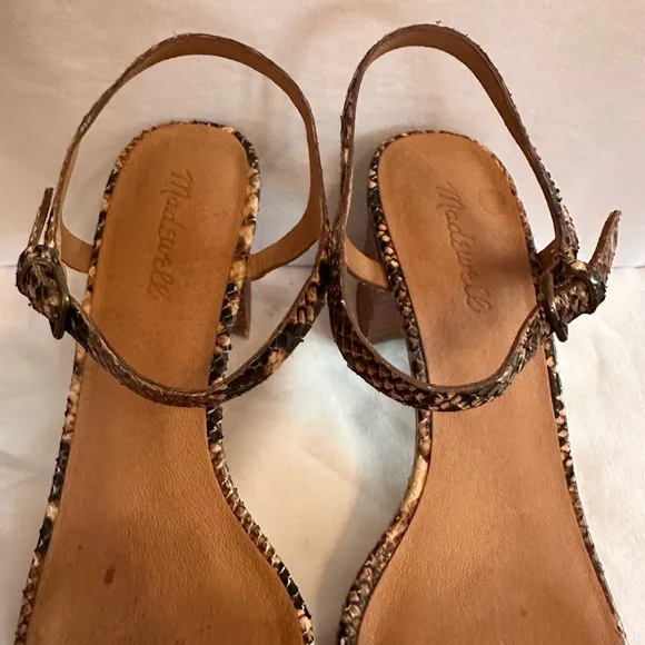 Madewell | The Hollie | ankle strap | snake embossed | block heel | 9 | sandals