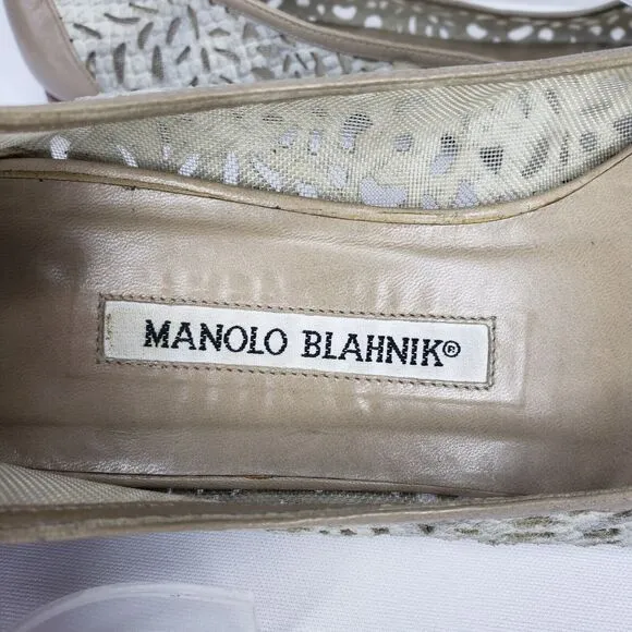 Manolo Blahnik Veralli Tan Laser Cut Slip On Ballet Flats Bow Womens Size 37.5