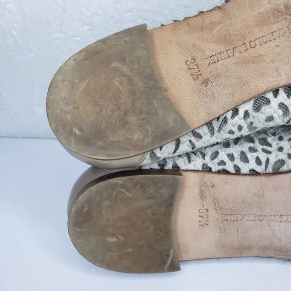 Manolo Blahnik Veralli Tan Laser Cut Slip On Ballet Flats Bow Womens Size 37.5