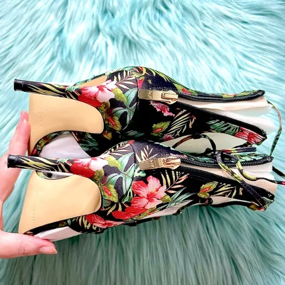 MARC FISHER Floral Strappy Lace Uo High Heel Sandals Women’s 8