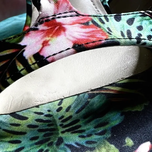 MARC FISHER Floral Strappy Lace Uo High Heel Sandals Women’s 8