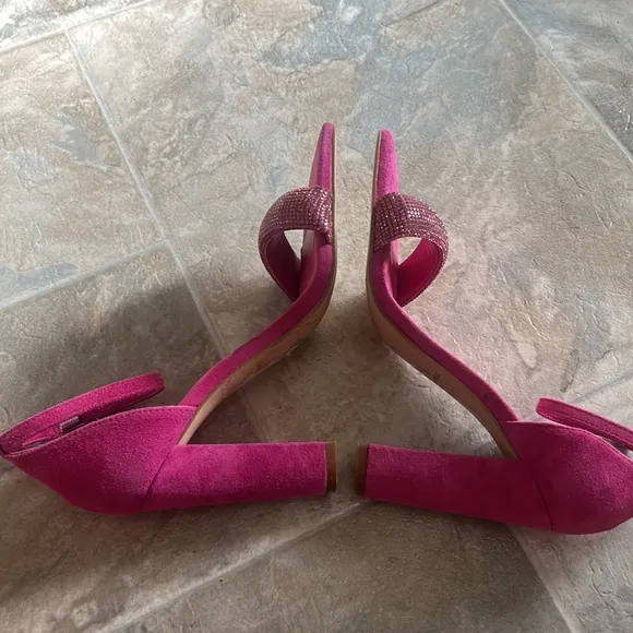 Marc Fisher Hot Pink Angelo Ankle Strap Suede Embellished Heel Sandals 6