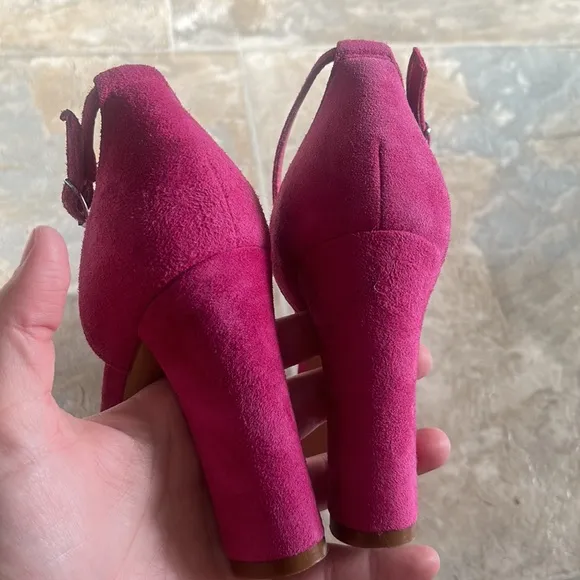 Marc Fisher Hot Pink Angelo Ankle Strap Suede Embellished Heel Sandals 6