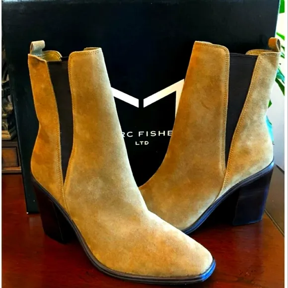 MARC FISHER Kristie Heeled Bootie Pull-On tan Suede NWT 10