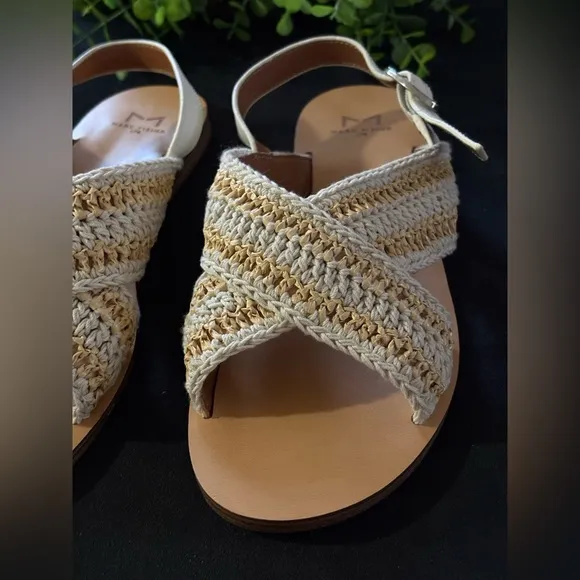 Marc Fisher Lonnie Flat Woven Sandal Ivory NWOB