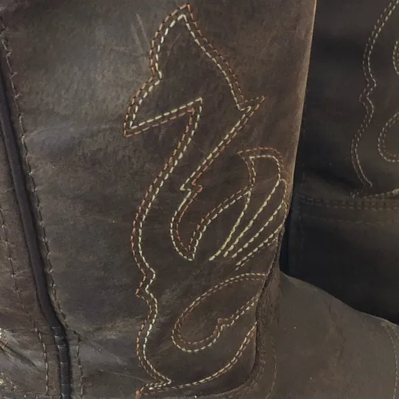 Masterson Boot Co. brown leather pull on boots in EUC.  Boots perfect for rodeo